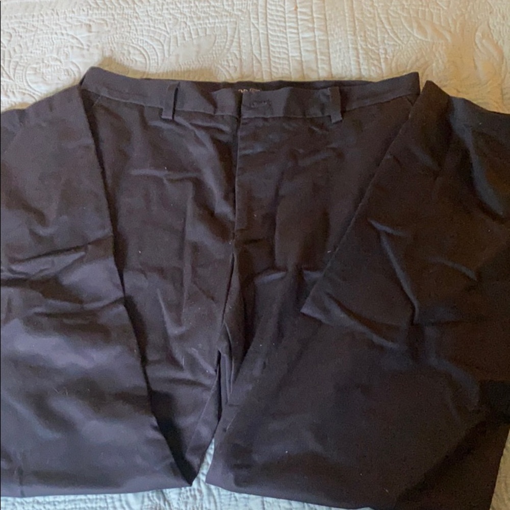 Black izod pants